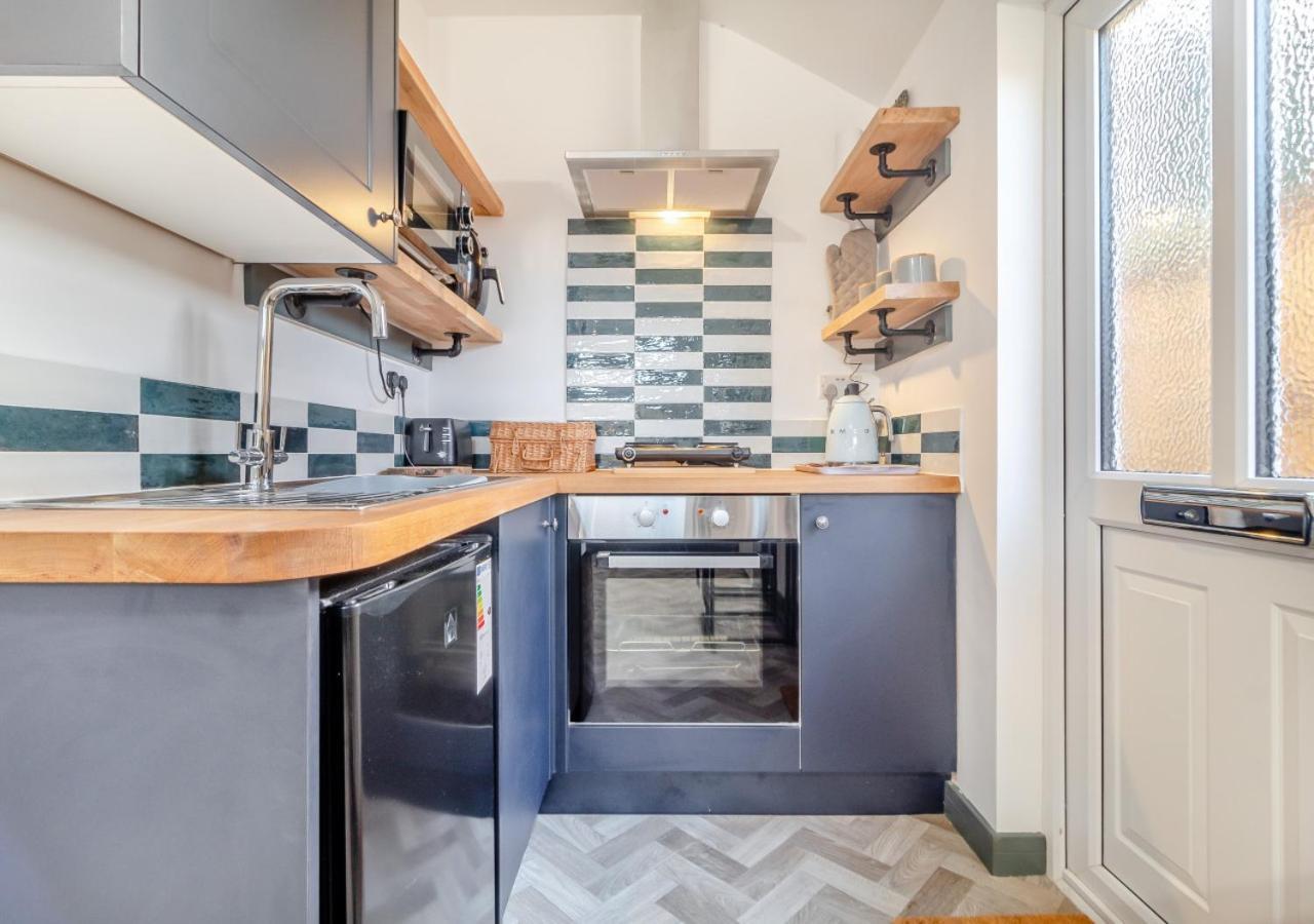 Sanabrin And Little Brin Villa Weasenham Екстериор снимка